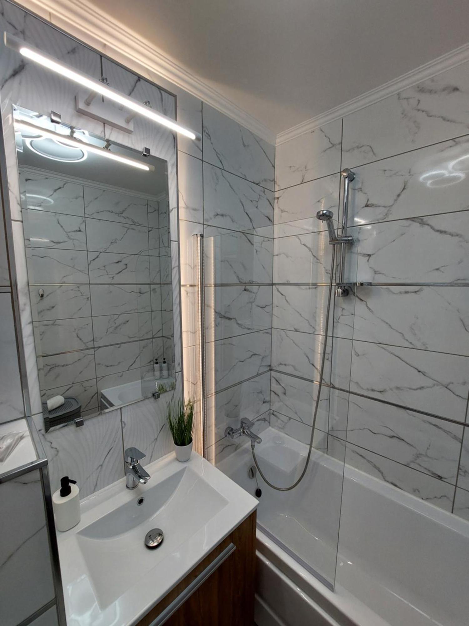 Onyx - Vision Aparthotel Brašov Exteriér fotografie