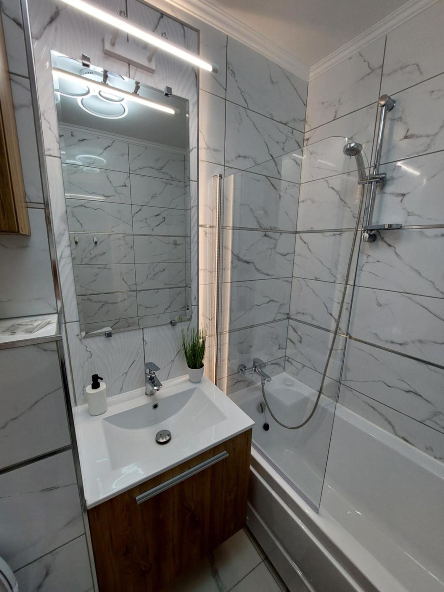 Onyx - Vision Aparthotel Brašov Exteriér fotografie