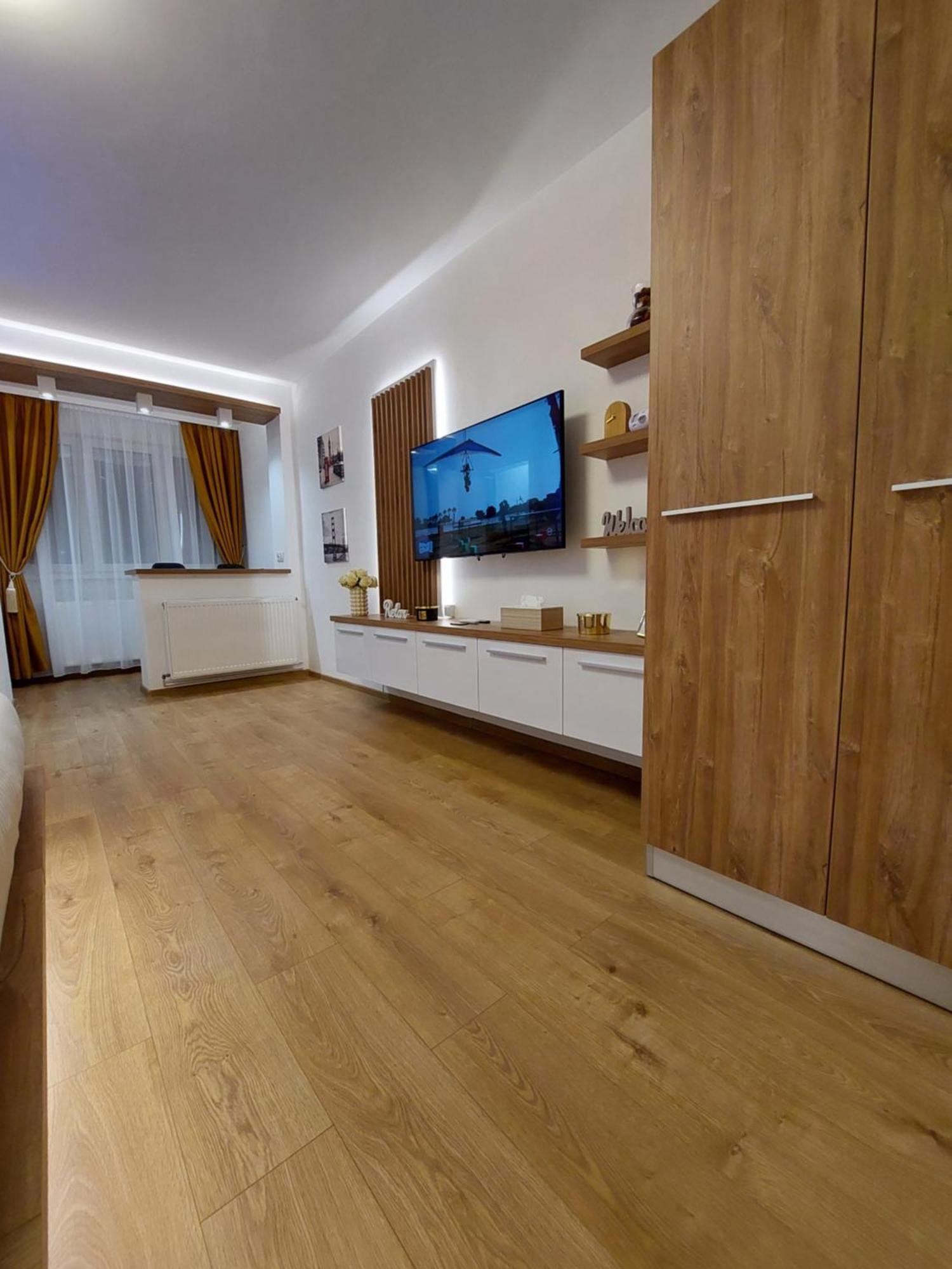Onyx - Vision Aparthotel Brašov Exteriér fotografie